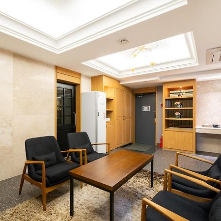 Hotel Artheim Gwangju Metropolitan City Exterior photo