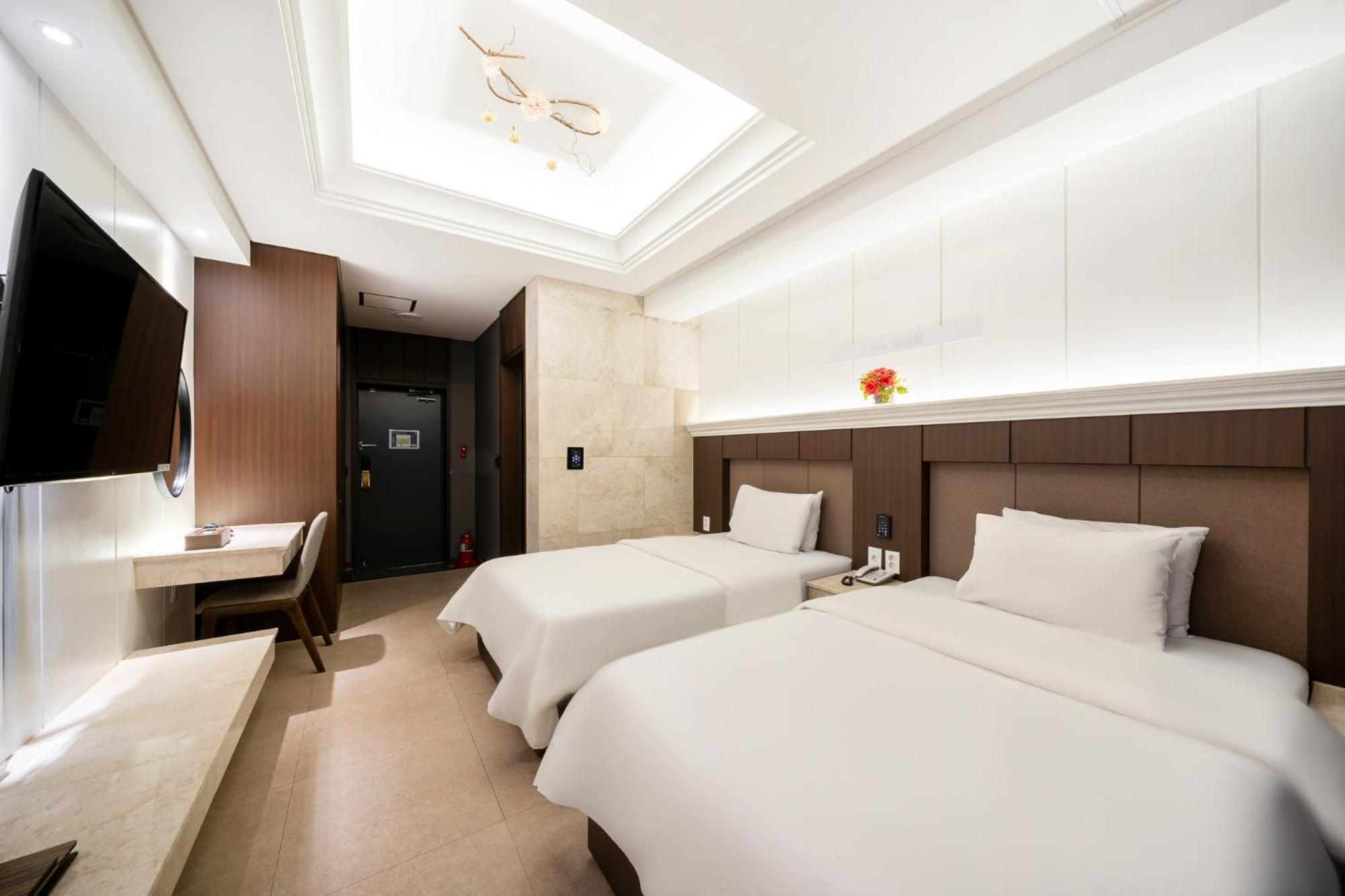 Hotel Artheim Gwangju Metropolitan City Exterior photo
