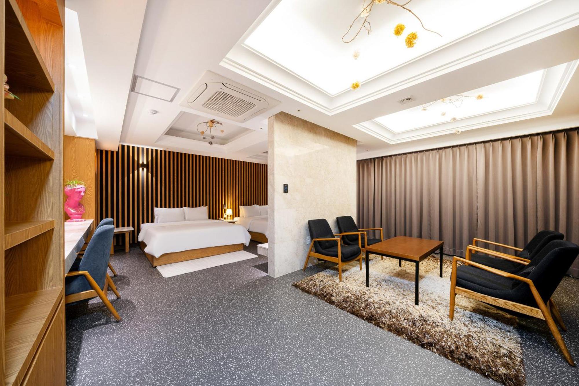 Hotel Artheim Gwangju Metropolitan City Exterior photo
