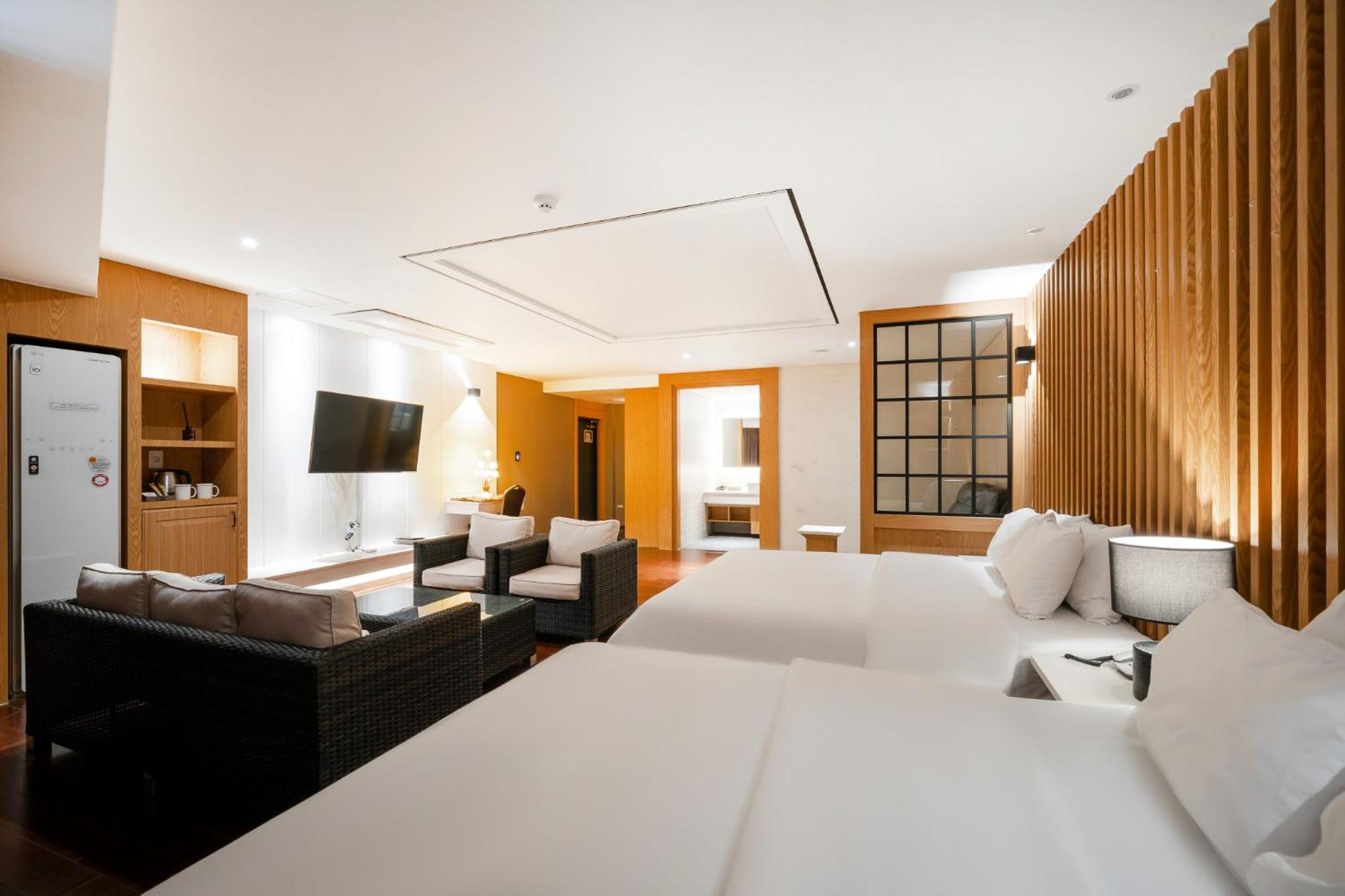 Hotel Artheim Gwangju Metropolitan City Exterior photo