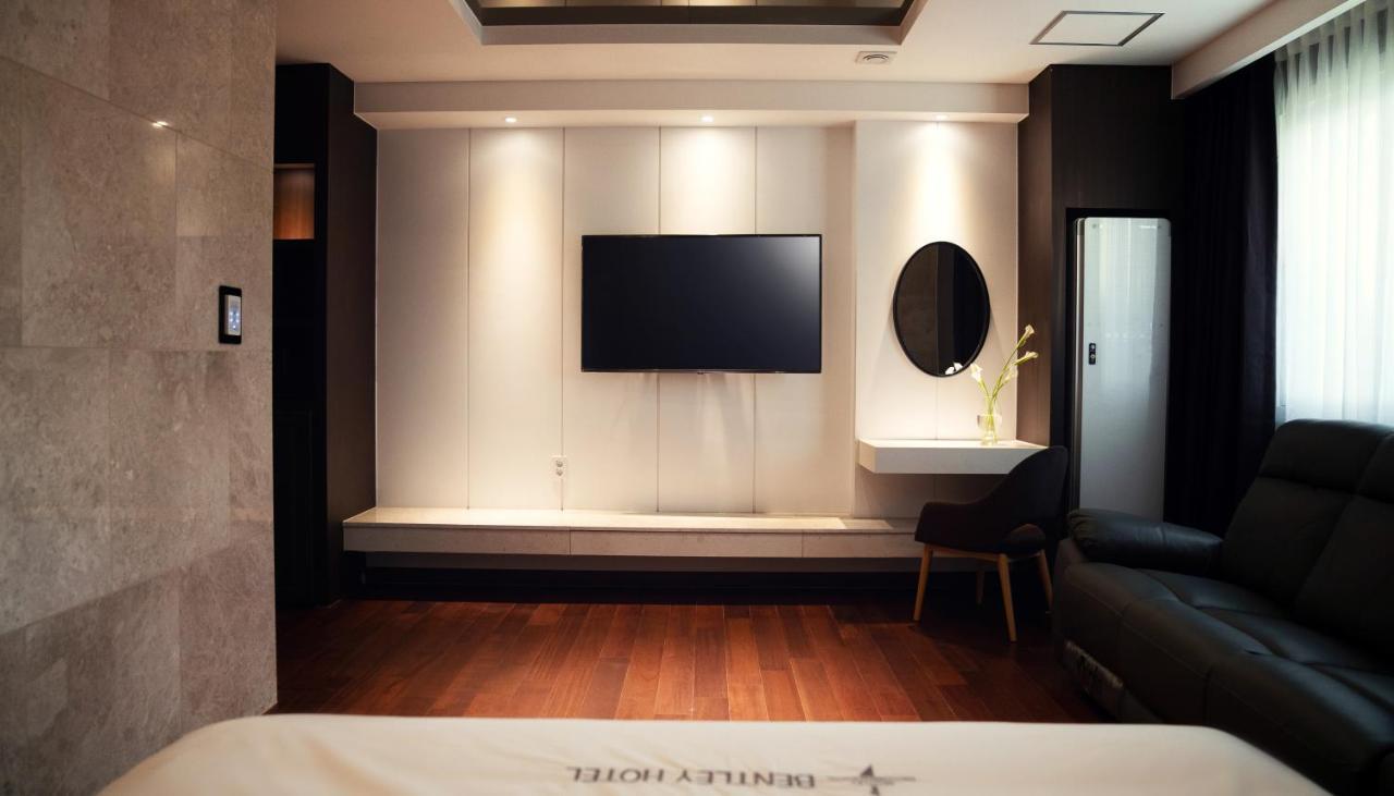 Hotel Artheim Gwangju Metropolitan City Exterior photo